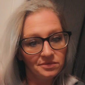 Meet your Posher, Marissa